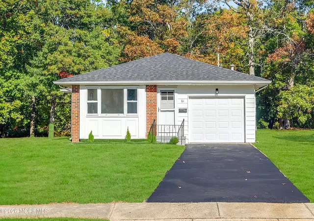 Photo 1 of Single family home for sale at 61 Heather Narrows, Toms River, NJ 08755 | MLS# 22633669 | Listing updated on 2026-10-25