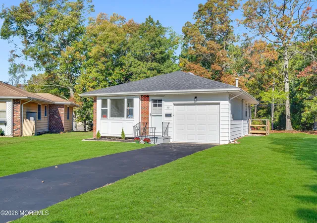 Photo 2 of Single family home for sale at 61 Heather Narrows, Toms River, NJ 08755 | MLS# 22633669 | Listing updated on 2026-10-25