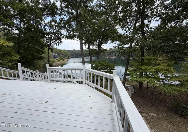 Photo 4 of Single family home for sale at 124 Canterbury Drive, Crossville, TN 38558 | MLS# 1356157 | Listing updated on 2026-09-24