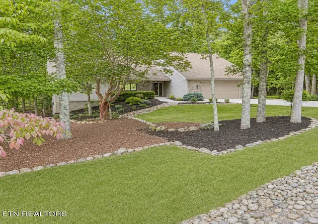 Photo 1 of Single family home for sale at 128 Cathedral Dr, Crossville, TN 38558 | MLS# 1304865 | Listing updated on 2026-09-22