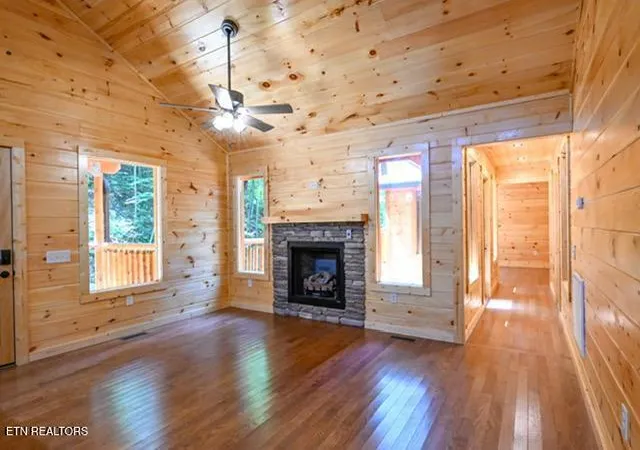 Photo 3 of Single family home for sale at 1710 Orchard Dr Dr, Sevierville, TN 37876 | MLS# 1305137 | Listing updated on 2026-09-08