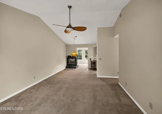Photo 4 of Single family home for sale at 912 Muirfield Dr, Maryville, TN 37801 | MLS# 1324409 | Listing updated on 2026-09-09