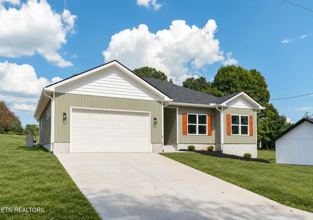 Photo 3 of Single family home for sale at 5710 Zurich Way, Knoxville, TN 37918 | MLS# 1328800 | Listing updated on 2026-09-22