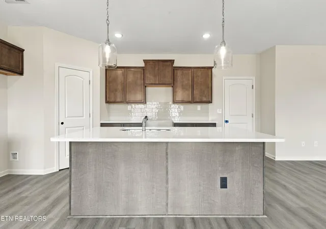 Photo 2 of Single family home for sale at 104 Clover Meadow Ln, Maryville, TN 37801 | MLS# 1325989 | Listing updated on 2026-09-21