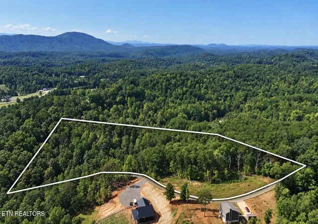 Photo 1 of Land for sale at 3419 Boone Docks Way, Maryville, TN 37803 | MLS# 1326737 | Listing updated on 2026-09-24