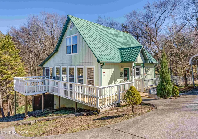 Single family home for sale at 3314 Cvs Point Dr, Louisville, TN 37777 | MLS# 1355946