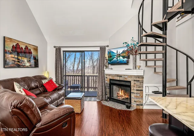Photo 2 of Condo for sale at 391 Moytoy Rd #U 206, Crab Orchard, TN 37723 | MLS# 1356219 | Listing updated on 2026-09-22