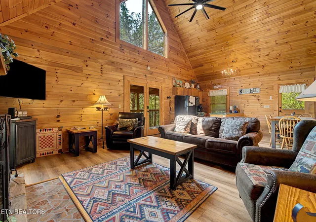 Photo 3 of Single family home for sale at 1134 Carroll Hl Ln, Sevierville, TN 37876 | MLS# 1333163 | Listing updated on 2026-09-24