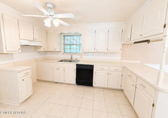 Photo 3 of Single family home for sale at 633 Melton Ave, Dyersburg, TN 38024 | MLS# 1334460 | Listing updated on 2026-09-24