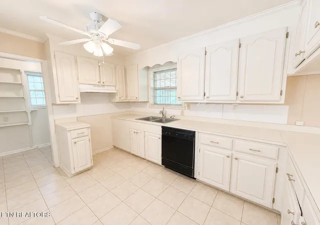 Photo 4 of Single family home for sale at 633 Melton Ave, Dyersburg, TN 38024 | MLS# 1334460 | Listing updated on 2026-09-24