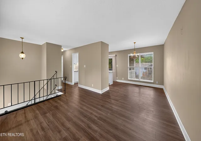 Photo 3 of Single family home for sale at 229 Newport Rd, Farragut, TN 37934 | MLS# 1335594 | Listing updated on 2026-10-05