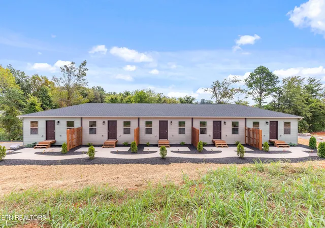 Multi family home for sale at 120 County Garage Rd, Sevierville, TN 37876 | MLS# 1336075