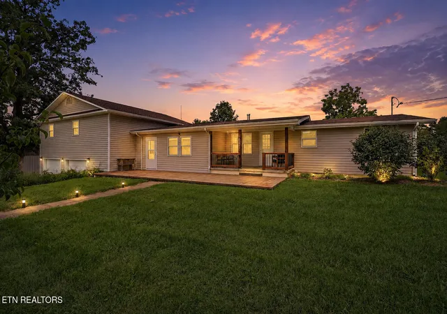 Photo 1 of Single family home for sale at 1951 Hall Rd, Clarkrange, TN 38553 | MLS# 1336591 | Listing updated on 2026-09-23
