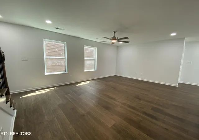 Photo 4 of Single family home for sale at 3479 Sparks Scenic Way, Knoxville, TN 37931 | MLS# 1337372 | Listing updated on 2026-09-04