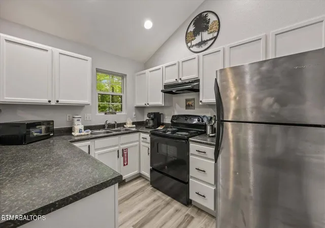 Photo 2 of Single family home for sale at 537 Johnson Ln #1, Gatlinburg, TN 37738 | MLS# 1353489 | Listing updated on 2026-09-07