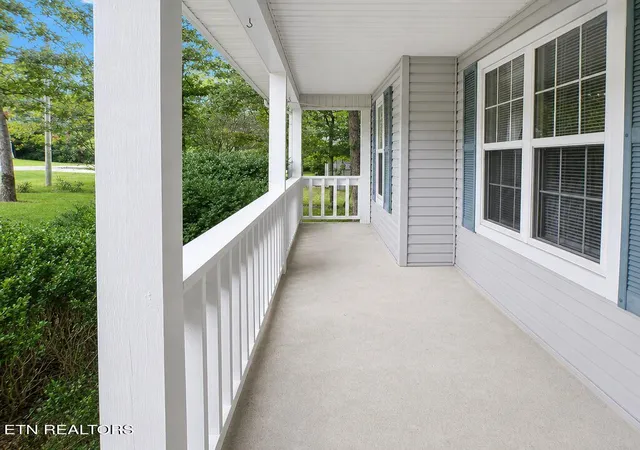 Photo 3 of Single family home for sale at 113 Hilton Ln, Crossville, TN 38558 | MLS# 1351034 | Listing updated on 2026-09-21