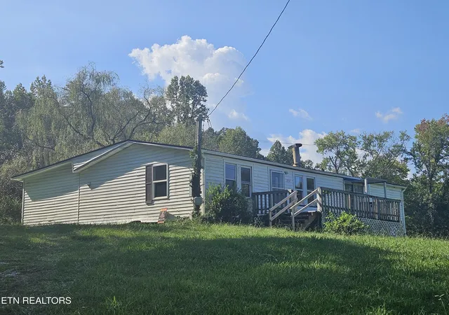 Photo 1 of Sale Pending at 254 Old Lake City Hwy, Rocky Top, TN 37769 | MLS# 1355445 | Listing updated on 2026-09-23