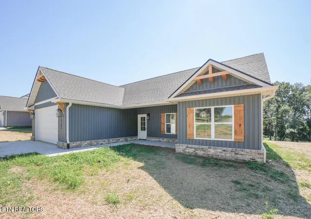Photo 1 of Single family home for sale at 5145 Gregory Rd, Greenback, TN 37742 | MLS# 1339540 | Listing updated on 2026-09-21