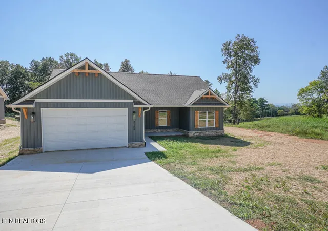 Photo 2 of Single family home for sale at 5145 Gregory Rd, Greenback, TN 37742 | MLS# 1339540 | Listing updated on 2026-09-21