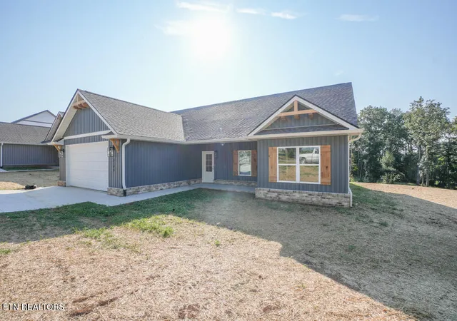 Photo 3 of Single family home for sale at 5145 Gregory Rd, Greenback, TN 37742 | MLS# 1339540 | Listing updated on 2026-09-21
