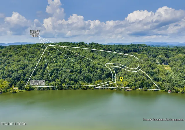 Photo 3 of Single family home for sale at 880 Skyline Dr, Harriman, TN 37748 | MLS# 1341282 | Listing updated on 2026-09-16