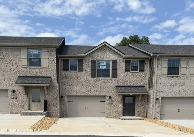 Photo 2 of Single family home for sale at 8956 Keenberg Ln, Knoxville, TN 37931 | MLS# 1341916 | Listing updated on 2026-09-14