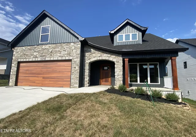 Photo 2 of Single family home for sale at 3474 Sparks Scenic Way, Knoxville, TN 37931 | MLS# 1343107 | Listing updated on 2026-09-04