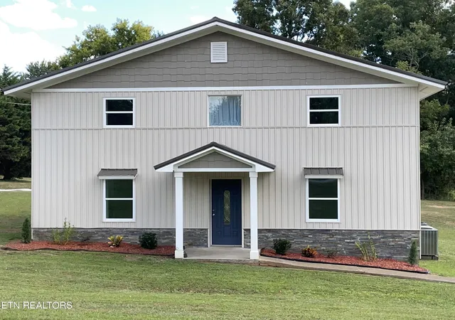Photo 2 of Single family home for sale at 359 Community Dr, Madisonville, TN 37354 | MLS# 1347729 | Listing updated on 2026-09-18