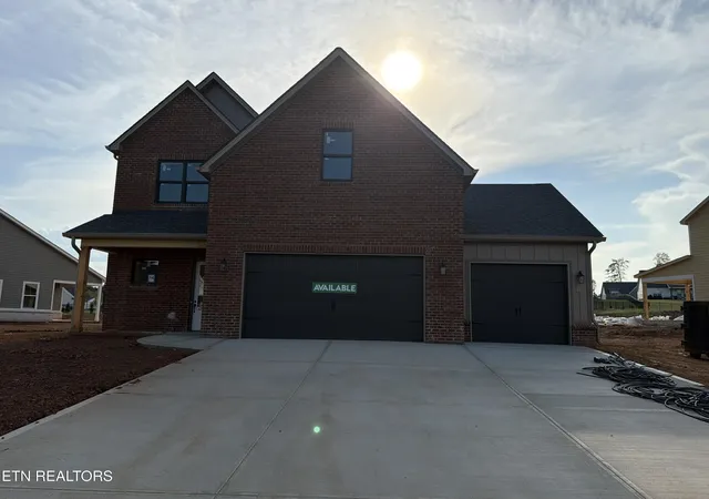 Photo 1 of Single family home for sale at 199 Poppy Pl, Lenoir City, TN 37772 | MLS# 1345448 | Listing updated on 2026-10-06