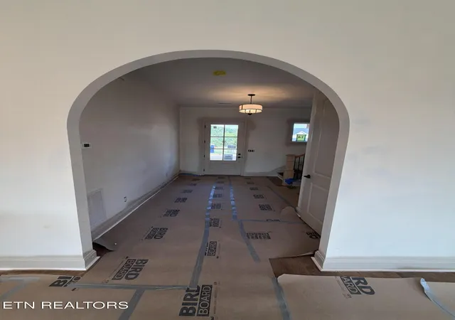Photo 2 of Single family home for sale at 199 Poppy Pl, Lenoir City, TN 37772 | MLS# 1345448 | Listing updated on 2026-10-06