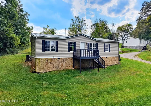 Photo 1 of Sale Pending at 330 Doc Norton Rd, Walland, TN 37886 | MLS# 1359493 | Listing updated on 2026-10-26