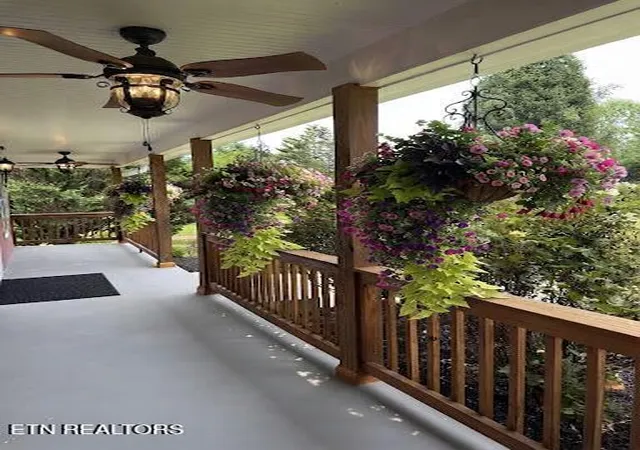 Photo 4 of Single family home for sale at 251 Topaz Ln, New Tazewell, TN 37825 | MLS# 1346270 | Listing updated on 2026-09-07