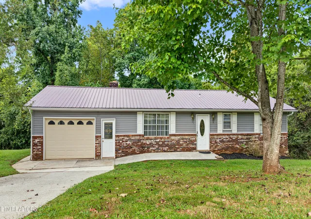 Single family home for sale at 3272 High View Dr, Louisville, TN 37777 | MLS# 1355499