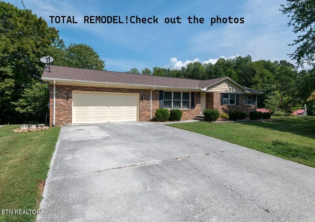 Photo 2 of Single family home for sale at 101 Westwood Dr, Clinton, TN 37716 | MLS# 1348309 | Listing updated on 2026-09-28