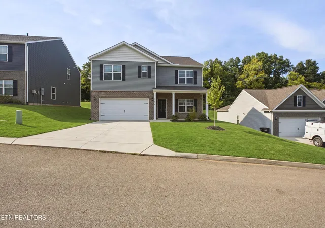 Photo 1 of Single family home for sale at 12436 Hatmaker Ln, Knoxville, TN 37932 | MLS# 1346905 | Listing updated on 2026-09-10