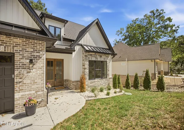 Photo 3 of Single family home for sale at 316 Nuhya Ln, Loudon, TN 37774 | MLS# 1347234 | Listing updated on 2026-09-23