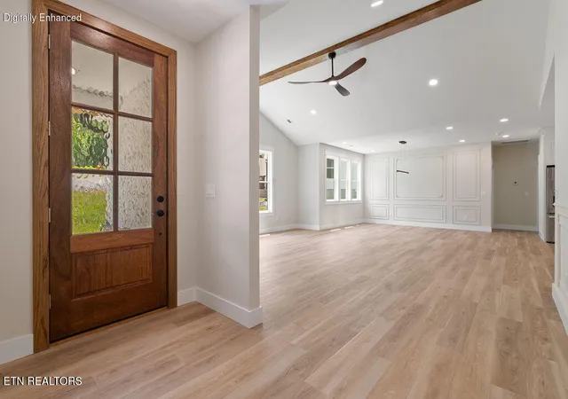Photo 2 of Single family home for sale at 110 Elohi Ln, Loudon, TN 37774 | MLS# 1347601 | Listing updated on 2026-10-28