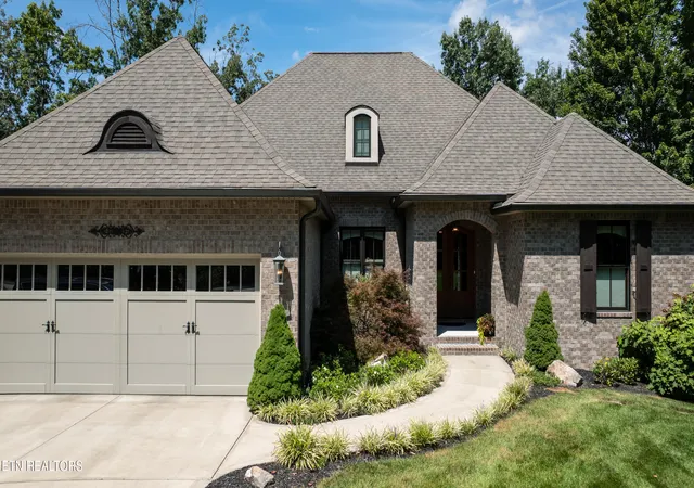 Photo 1 of Single family home for sale at 147 Hedgewood Point, Crossville, TN 38558 | MLS# 1353893 | Listing updated on 2026-09-01