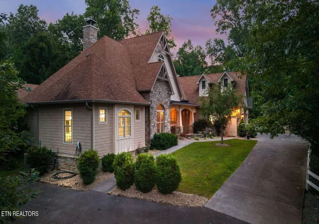 Photo 2 of Single family home for sale at 479 Mill Crk Rd, Pigeon Forge, TN 37863 | MLS# 1348226 | Listing updated on 2026-09-16