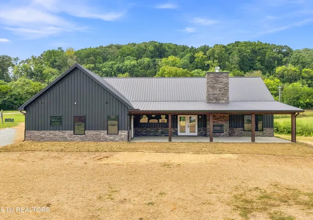 Photo 4 of Sale Pending at 770 Rock Hill Rd, Newport, TN 37821 | MLS# 1353693 | Listing updated on 2026-09-24