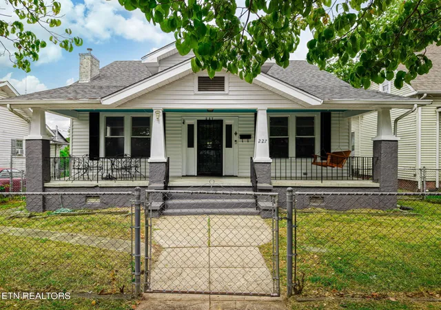 Photo 2 of Single family home for sale at 227 E Burwell Ave, Knoxville, TN 37917 | MLS# 1349511 | Listing updated on 2026-09-17