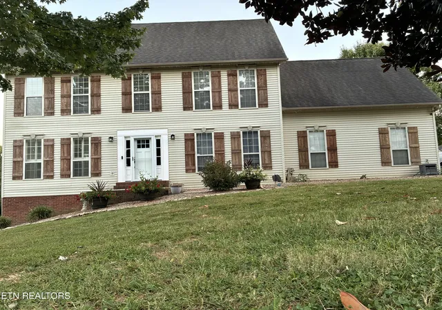 Photo 2 of Single family home for sale at 4525 Majestic Magnolia Ln, Morristown, TN 37814 | MLS# 1349436 | Listing updated on 2026-09-16