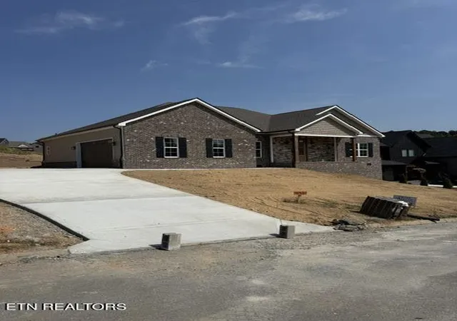 Photo 1 of Sale Pending at 4421 Christine Lynnae St, Knoxville, TN 37938 | MLS# 1349452 | Listing updated on 2026-10-09