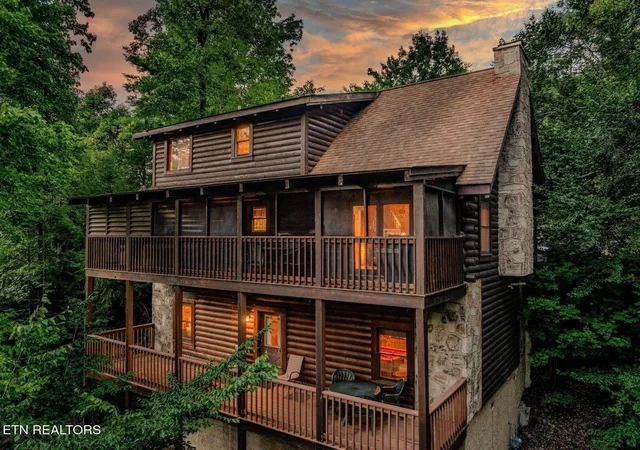 Photo 1 of Single family home for sale at 711 Black Hawk Way #252, Pigeon Forge, TN 37863 | MLS# 1350349 | Listing updated on 2026-09-23