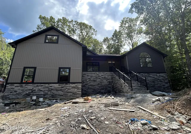 Photo 1 of Single family home for sale at 633 Icy Cvs Tr, Monterey, TN 38574 | MLS# 1350546 | Listing updated on 2026-09-07
