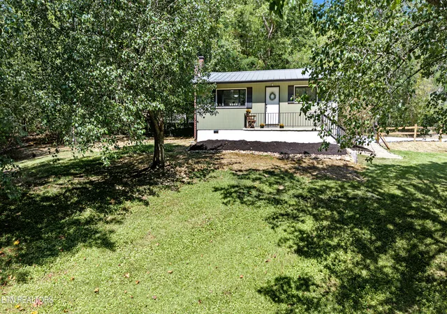 Photo 2 of Sale Pending at 228 Laurel Valley Rd, Townsend, TN 37882 | MLS# 1355331 | Listing updated on 2026-09-27