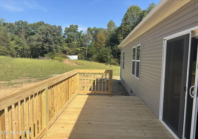 Photo 4 of Single family home for sale at 1393 Daysville Rd, Rockwood, TN 37854 | MLS# 1351333 | Listing updated on 2026-10-08