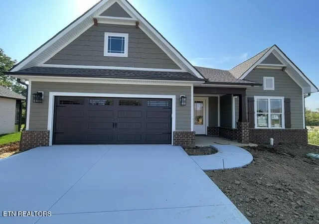 Photo 2 of Single family home for sale at 12850 Hemlock Grv Ln, Knoxville, TN 37922 | MLS# 1351346 | Listing updated on 2026-09-30
