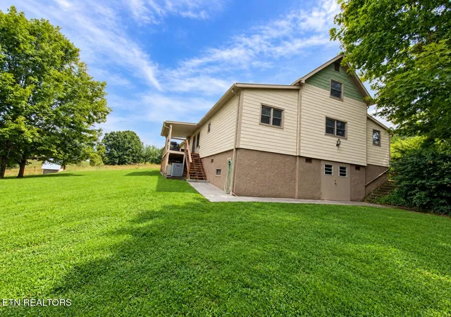 Photo 3 of Sale Pending at 1839 Jayell Rd, Sevierville, TN 37862 | MLS# 1354885 | Listing updated on 2026-09-14