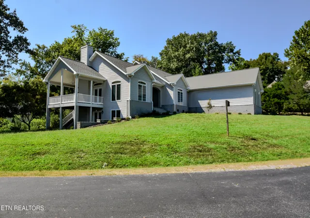 Photo 1 of Single family home for sale at 408 Ookedaliya Pl, Loudon, TN 37774 | MLS# 1354121 | Listing updated on 2026-09-02